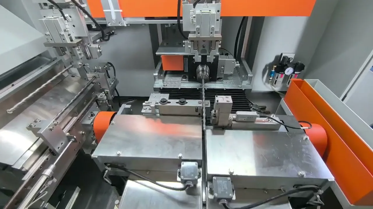 Automatic concrete drill bit measurement and point-correction cell